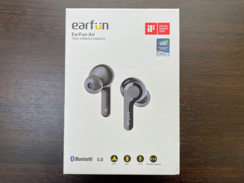 EarFun Airパッケージ表面