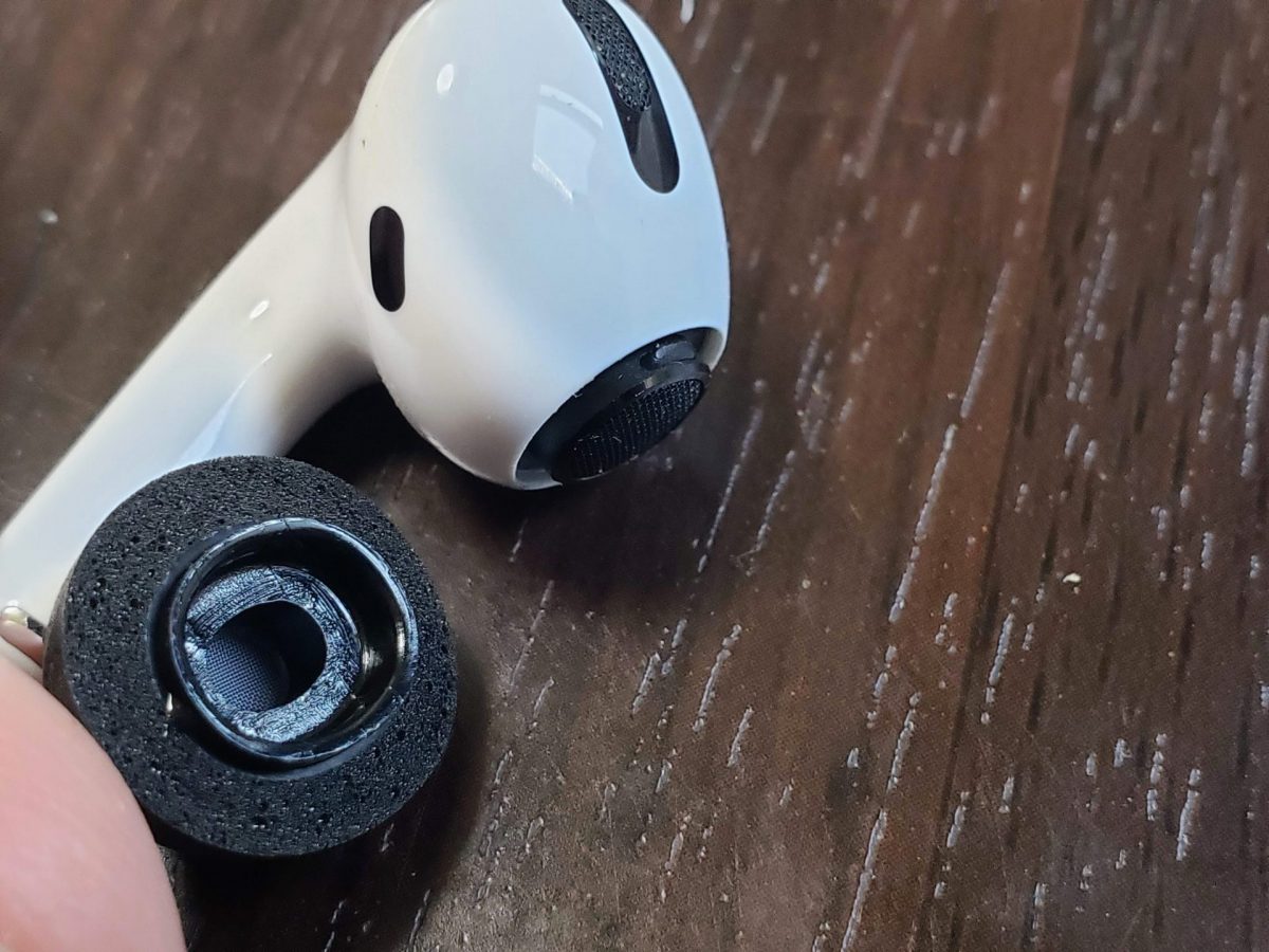 AirPods Pro内部への異物混入を防ぐ