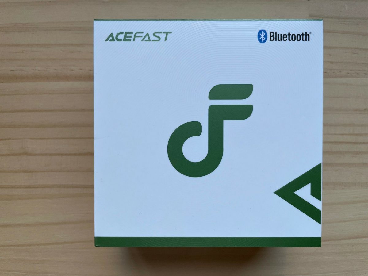 ACEFAST ワイヤレスイヤホン パッケージ表面