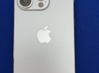 アイキャッチ iPhone15Proイマイチ